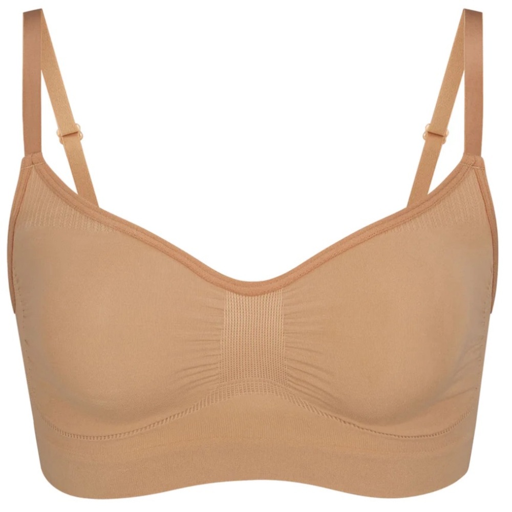 NWOT Skims Seamless Sculpt Bralette - S/M - Ochre